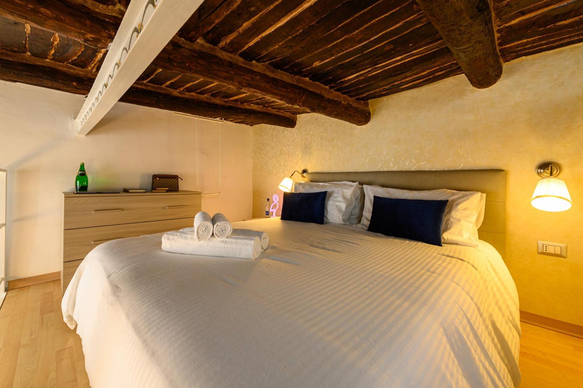 El Barrio In Bed Apartment Наполи Екстериор снимка