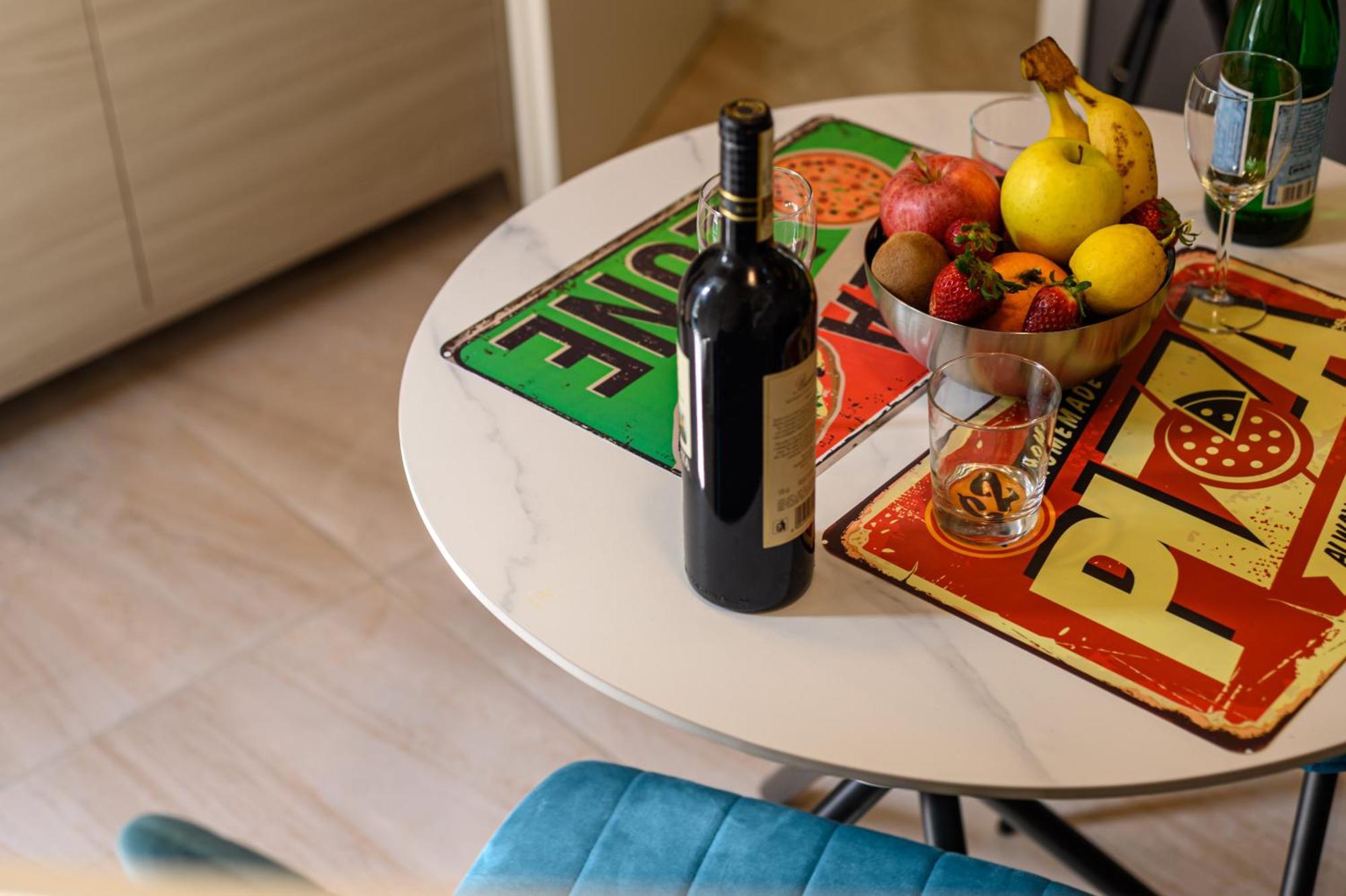 El Barrio In Bed Apartment Наполи Екстериор снимка